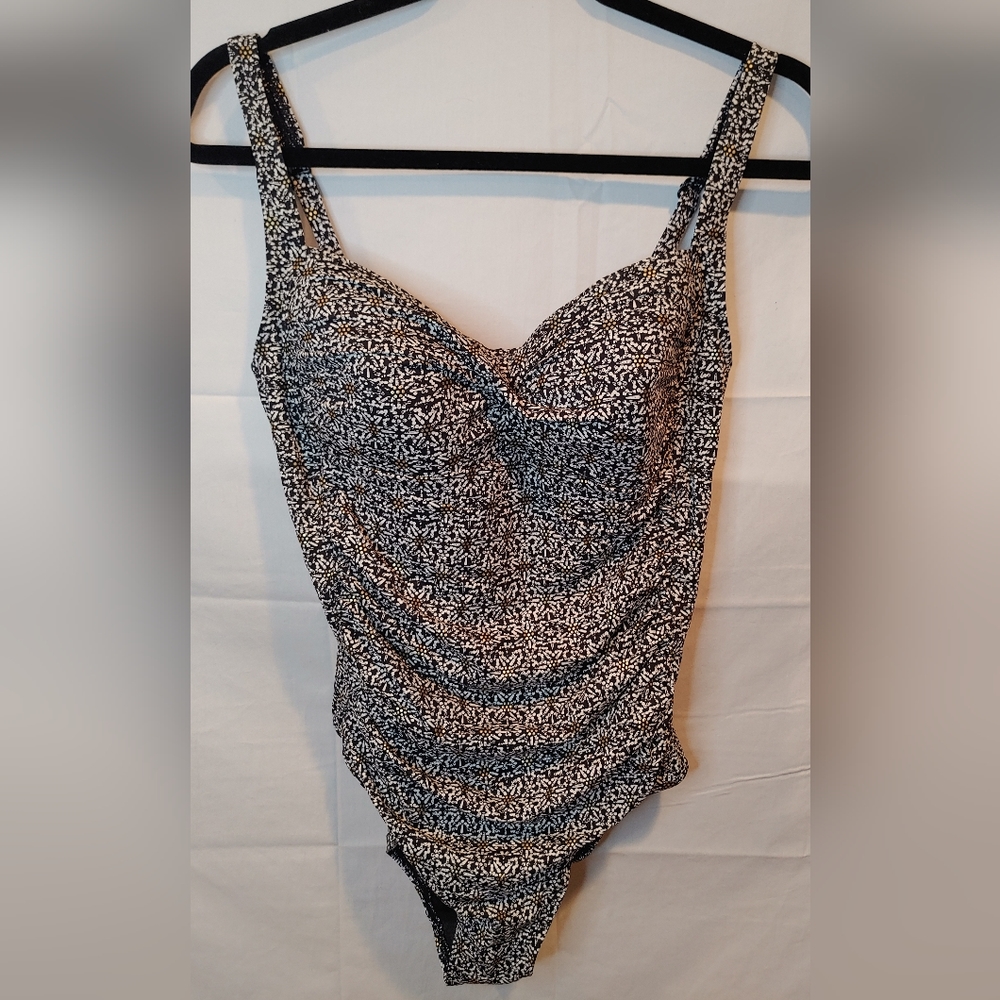 Bond-Eye Australia NipTuck Black /White / Gold Foiled One Piece Swimsuit Size 10